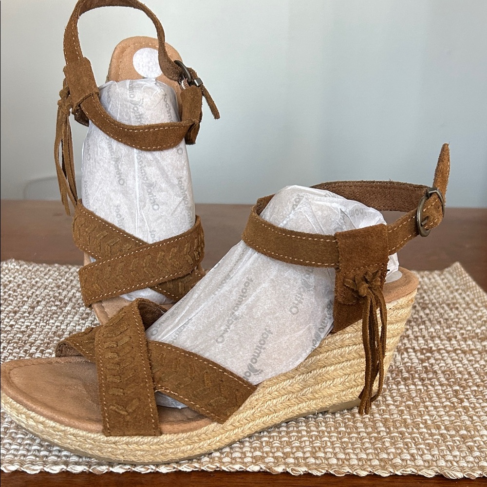 Minnetonka Tan Suede Espadrille Wedge Sandals 10
